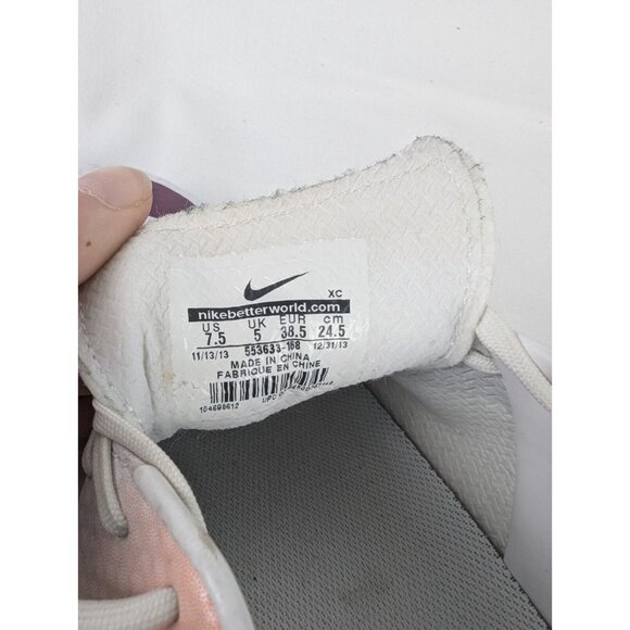 Nike womans Mercurial Victory IV FG 553633 168 White Soccer Cleats Shoes 7.5W - Picture 7 of 7